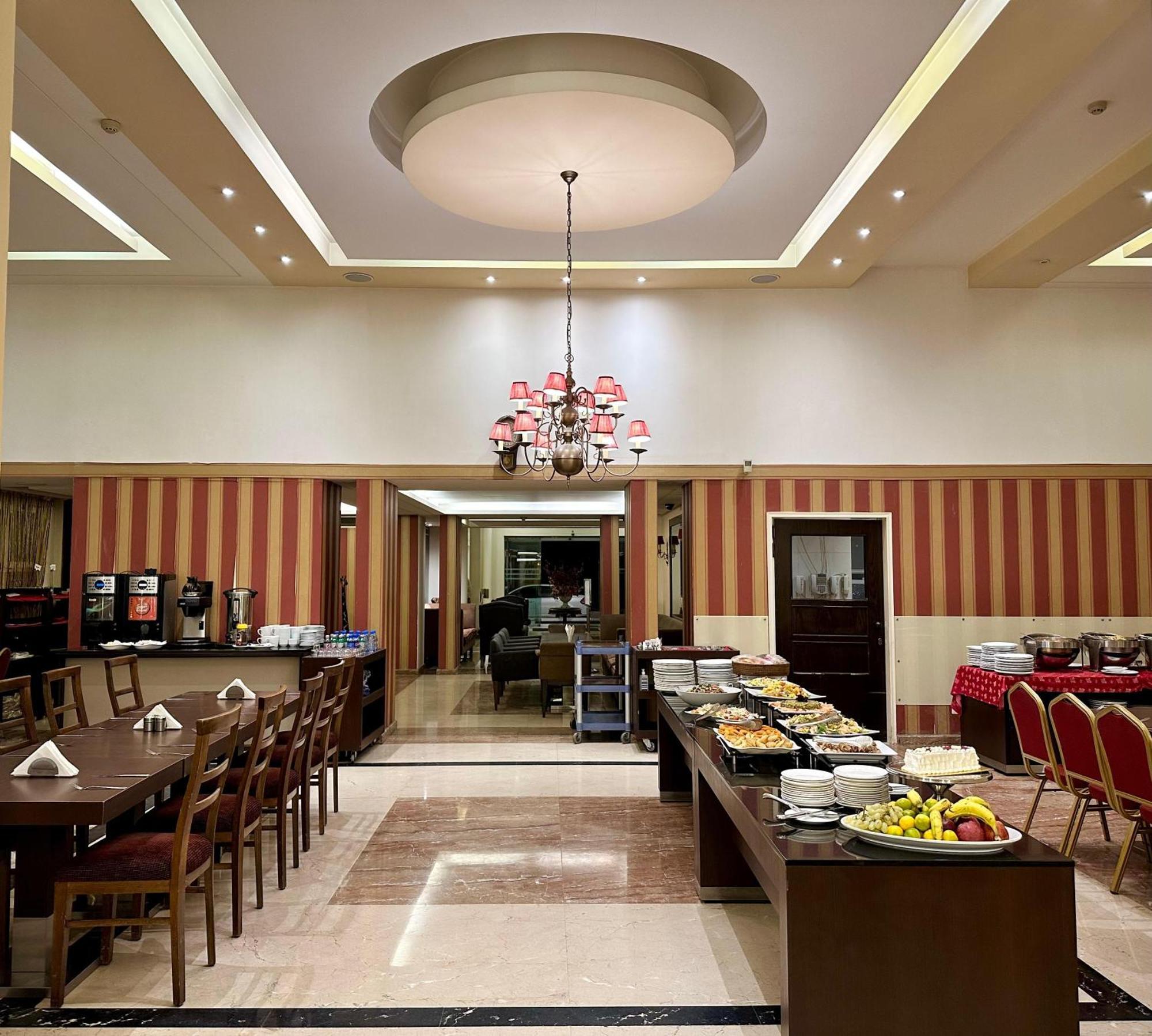 Padova Hotel Бейрут Екстер'єр фото
