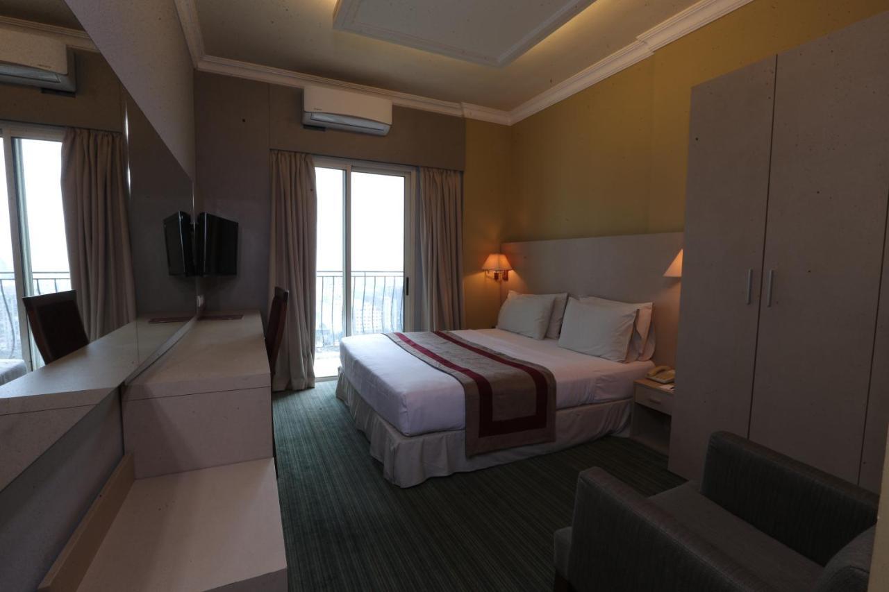 Padova Hotel Бейрут Екстер'єр фото